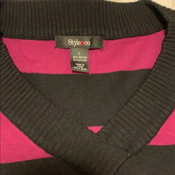 Women’s pink & black striped sweater, Large - Picture 6 of 7